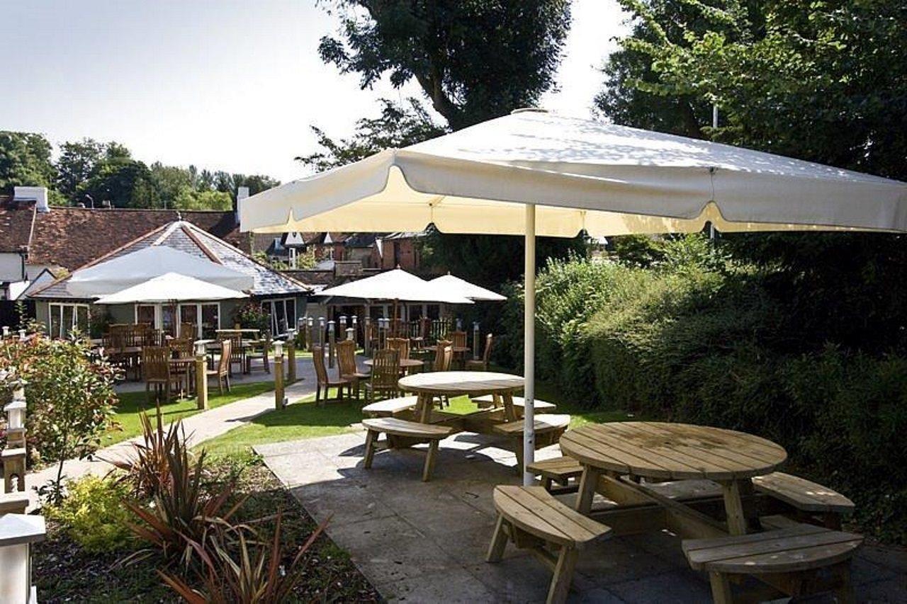 Premier Inn Portsmouth Horndean Eksteriør billede