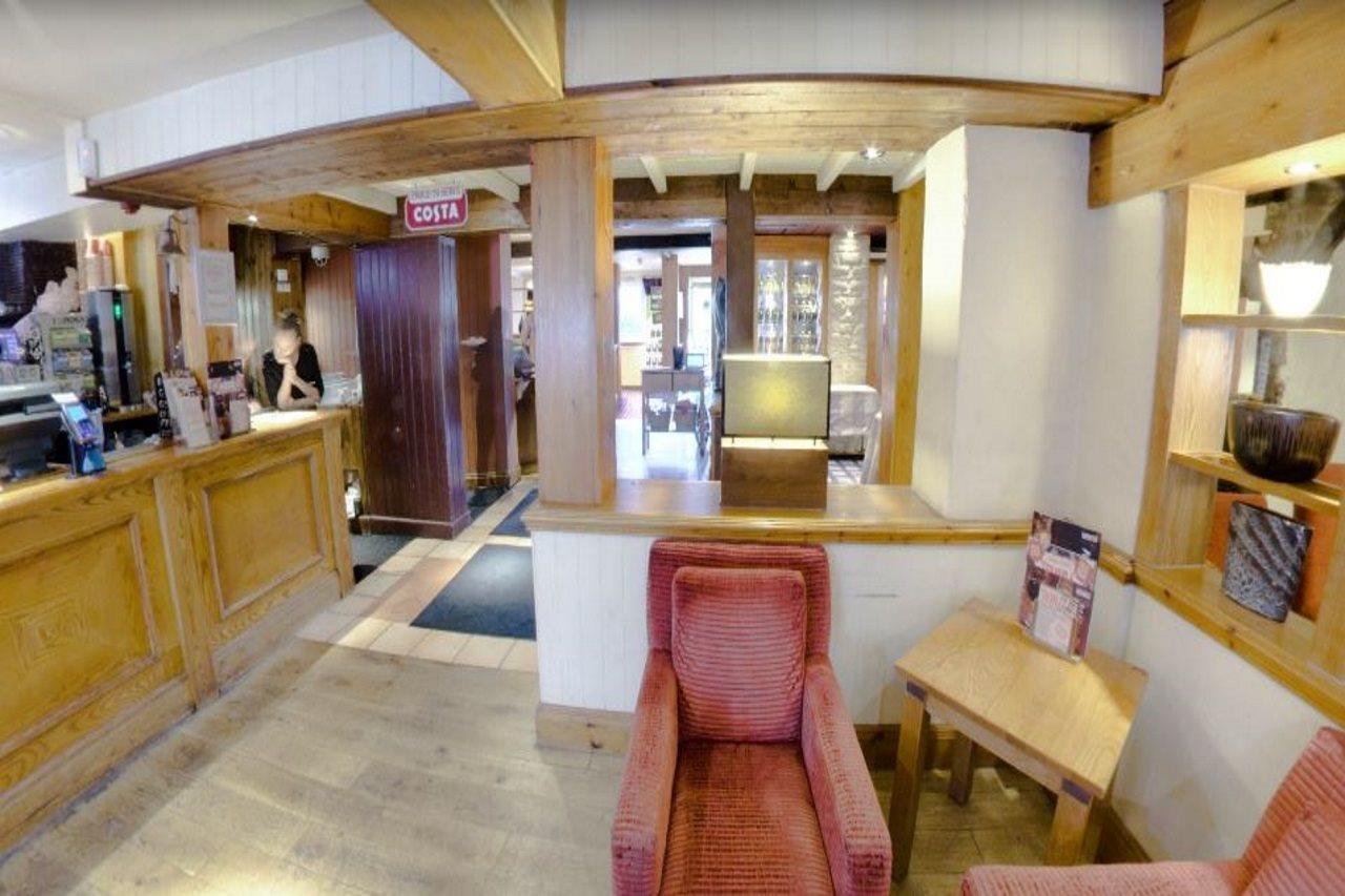 Premier Inn Portsmouth Horndean Eksteriør billede